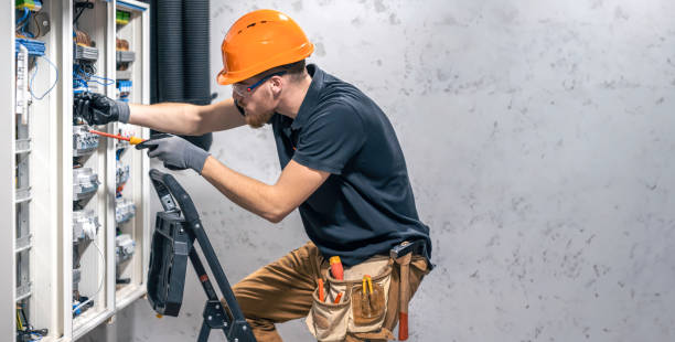 Best Commercial Electrician Services  in Lebanon, OH